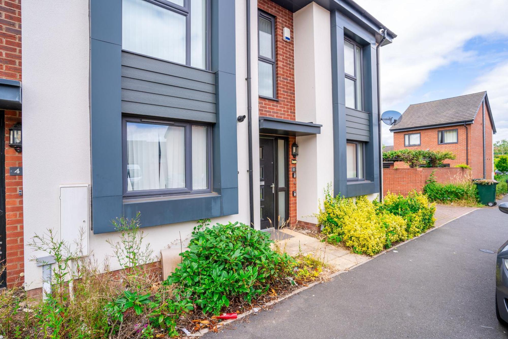 Mulberry Garden Villa Coventry Exterior photo